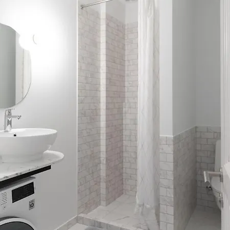 Kungu Street Old Апартаменты Рига